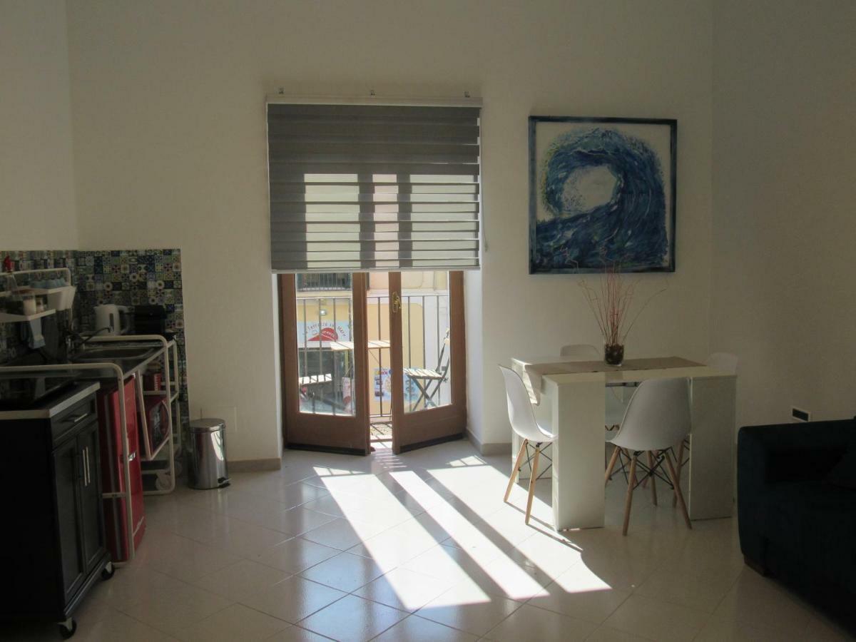 Polpo E Polpessa Casa Vacanze Đảo Lipari Ngoại thất bức ảnh