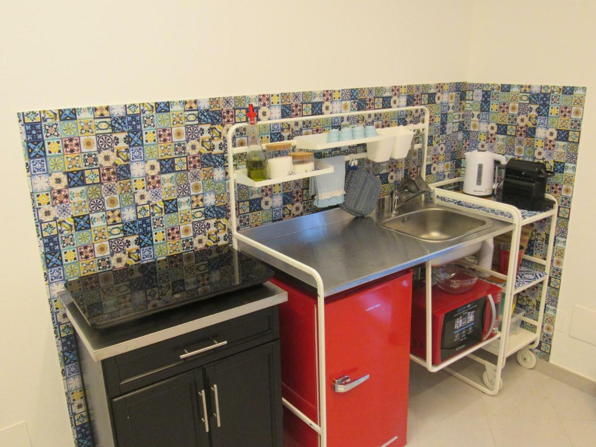 Polpo E Polpessa Casa Vacanze Đảo Lipari Ngoại thất bức ảnh